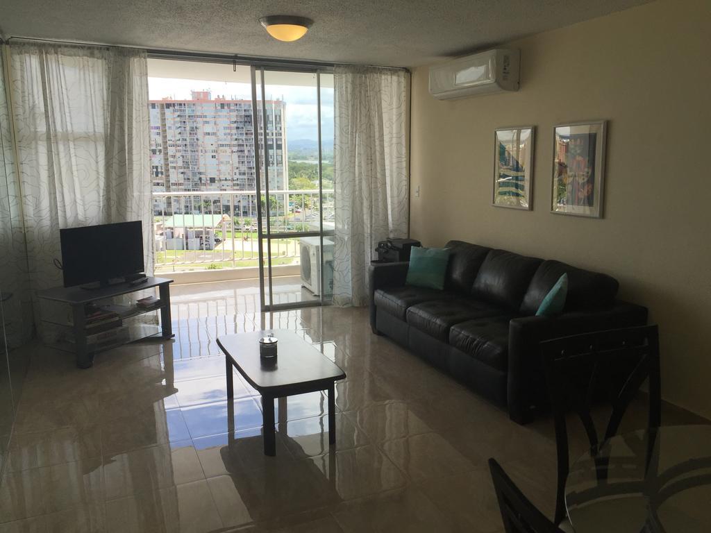 Marbella Del Caribe Beachfront San Juan Extérieur photo