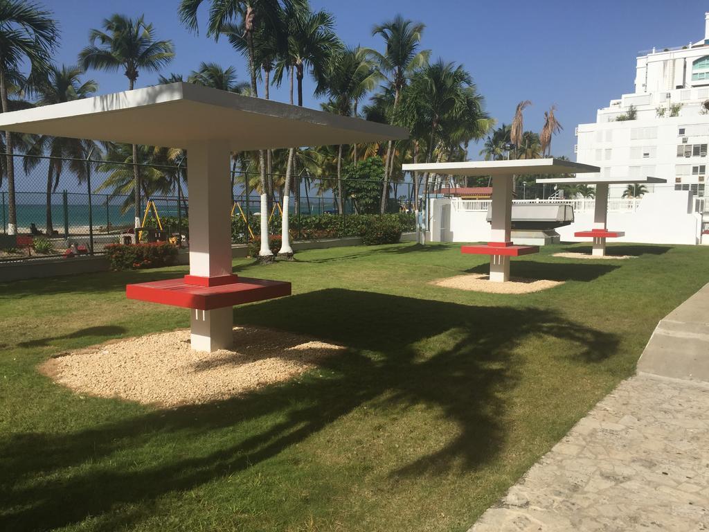 Marbella Del Caribe Beachfront San Juan Extérieur photo