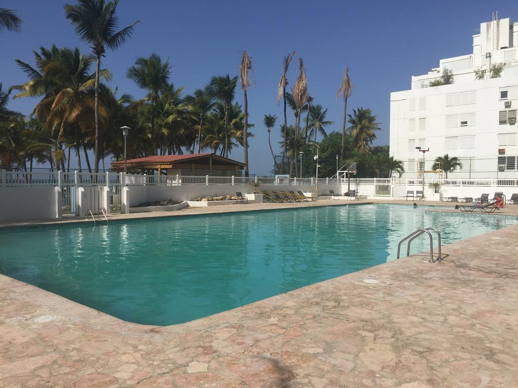 Appartement Marbella Del Caribe Beachfront à San Juan Extérieur photo