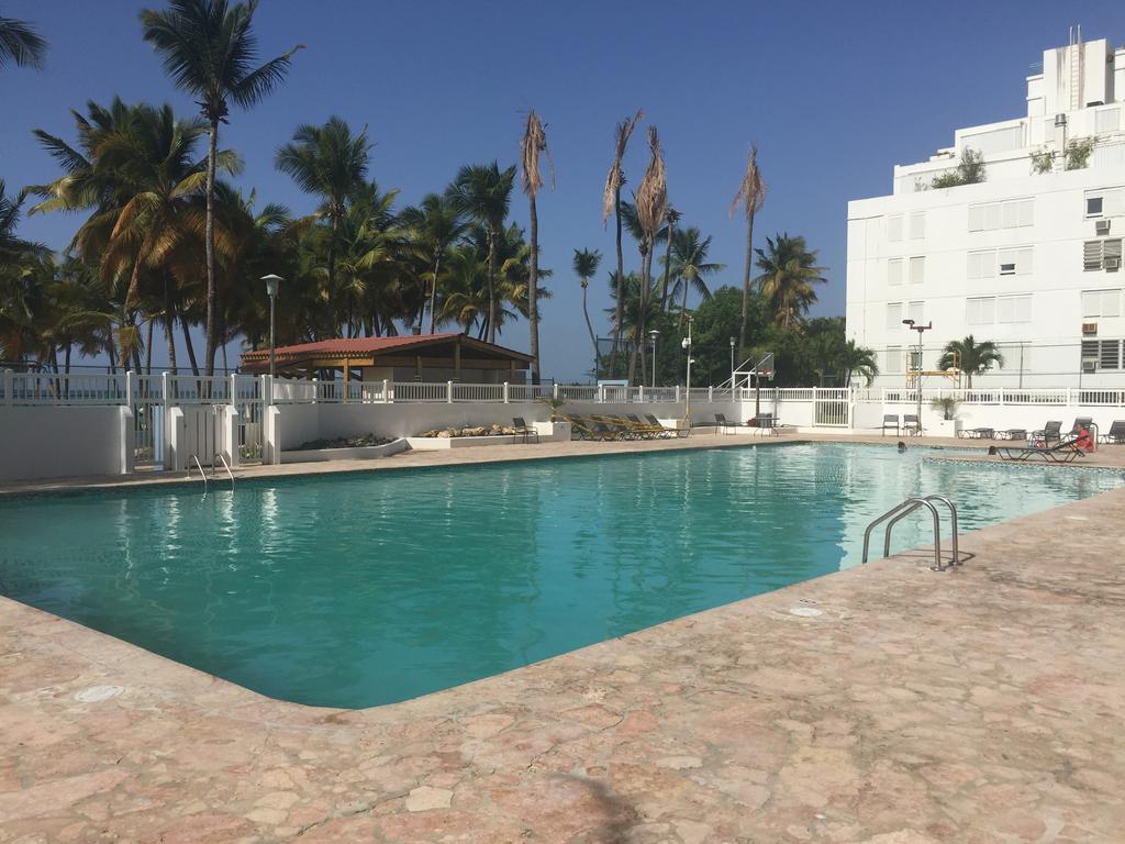 Marbella Del Caribe Beachfront San Juan Extérieur photo